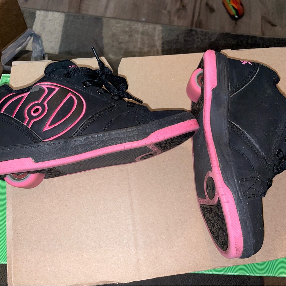 Heelys Black and Pink Sneaker with Wheel Mechanism
